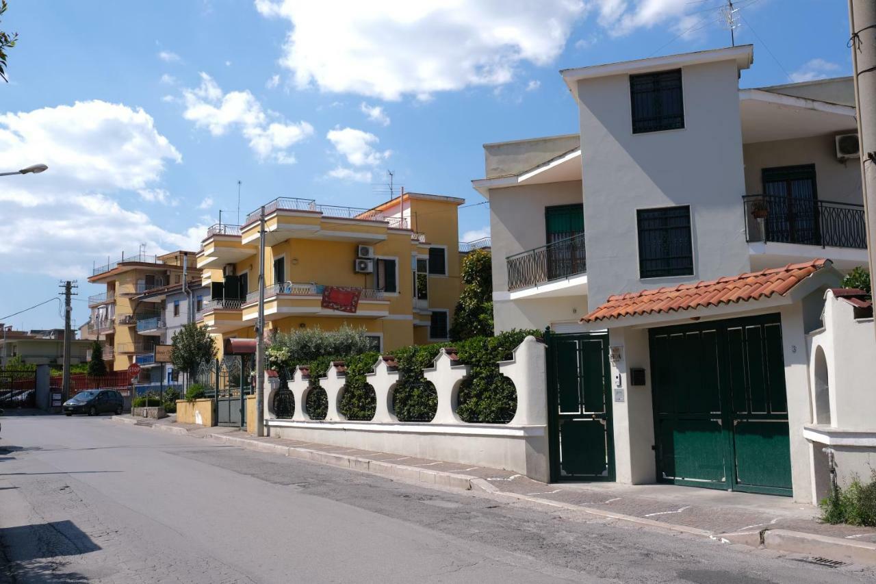 Hoa Suites Аверса Екстер'єр фото